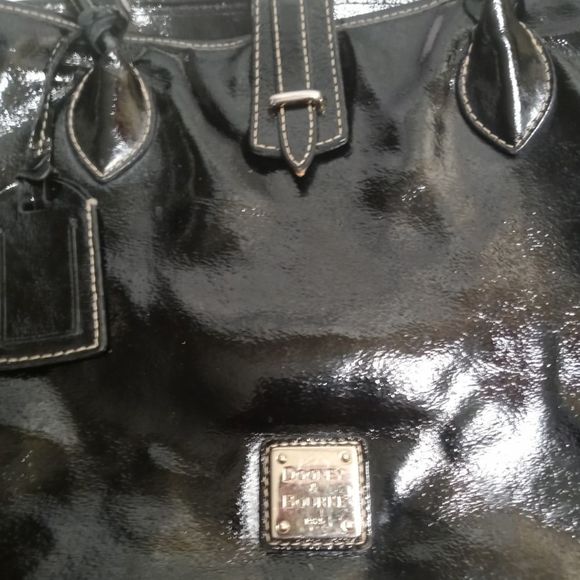 Dooney & Bourke❤Tote Shoulder Bag Black Patent Leather Gorgeous Bag - Picture 3 of 11